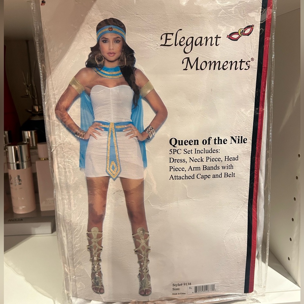 Queen of the Nile new 5pc set 💙